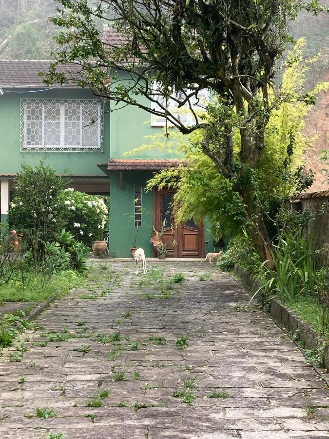 Casa Verde Em Petropolis Hotel ภายนอก รูปภาพ